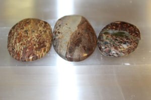 Pun. Jaspis Breksia 40-50mm