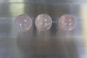 Ruusukvartsi pallo 20-25mm