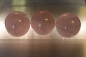 Ruusukvartsi pallo 35-40mm