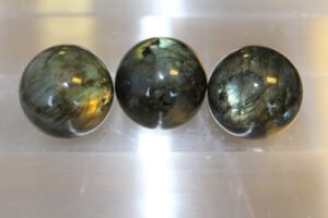 Labradoriitti pallo 35-40mm