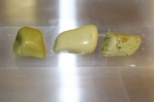 Keltainen Serpentiini 35-40mm